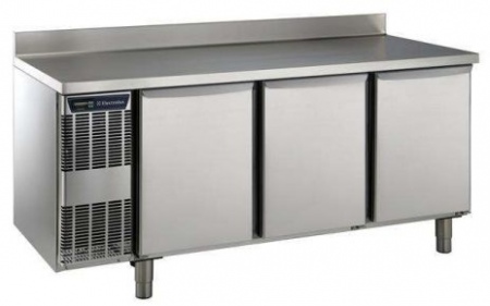Electrolux 3 Door Refrigerated Counter 420 L Capacity with Rear Splash Back