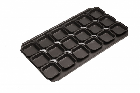Pie Tray Square 18 Tin 720 x 405mm