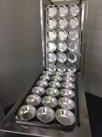 Oval Pie Pallet 18 tin (6x3)