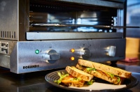 Roband Grill Max Toaster GMX810 8 Slice Capacity