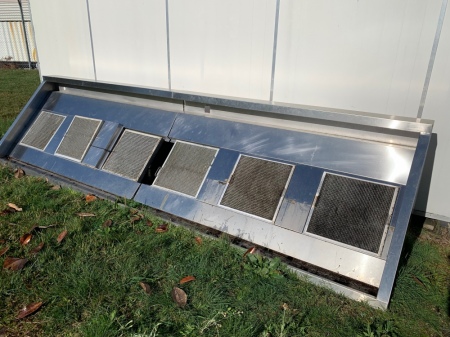 Extraction Hood - 4225L x 900mmD 